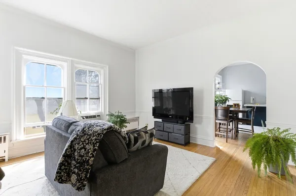 $1,490,000 | 133 North Brainard Street, Naperville, IL 60540