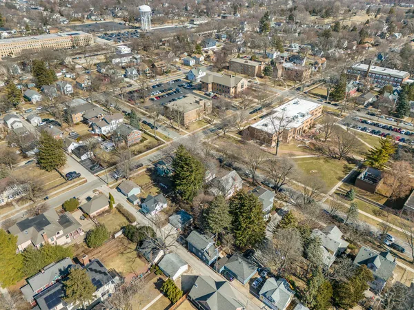 $1,490,000 | 133 North Brainard Street, Naperville, IL 60540