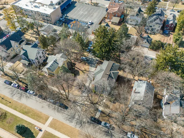 $1,490,000 | 133 North Brainard Street, Naperville, IL 60540
