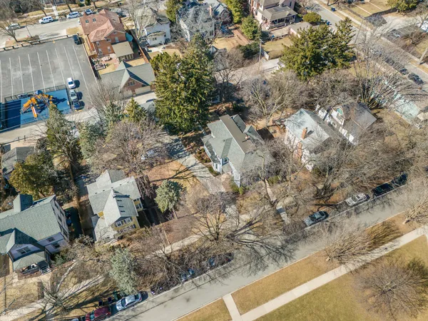 $1,490,000 | 133 North Brainard Street, Naperville, IL 60540