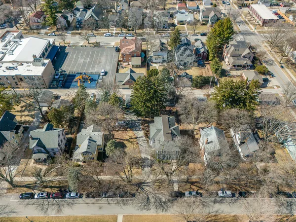 $1,490,000 | 133 North Brainard Street, Naperville, IL 60540