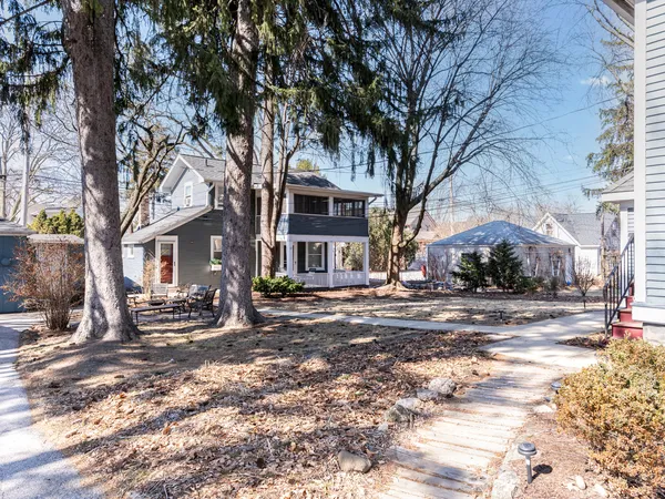 $1,490,000 | 133 North Brainard Street, Naperville, IL 60540