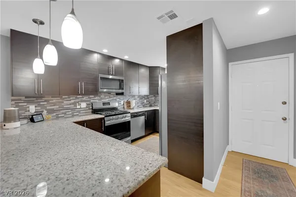 $279,999 | 2832 Blue Bonnet Drive, Unit 2, Henderson, NV 89074