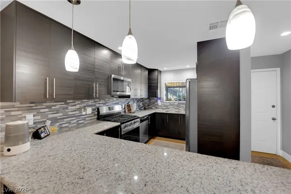 $279,999 | 2832 Blue Bonnet Drive, Unit 2, Henderson, NV 89074