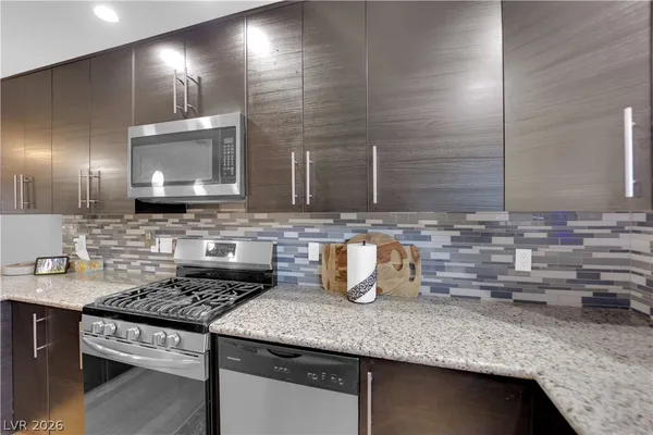 $279,999 | 2832 Blue Bonnet Drive, Unit 2, Henderson, NV 89074