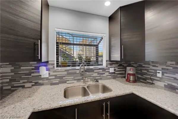 $279,999 | 2832 Blue Bonnet Drive, Unit 2, Henderson, NV 89074