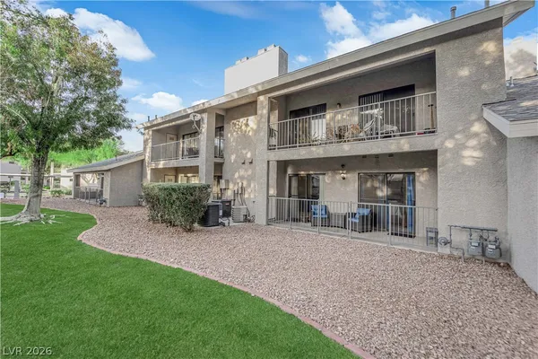 $279,999 | 2832 Blue Bonnet Drive, Unit 2, Henderson, NV 89074