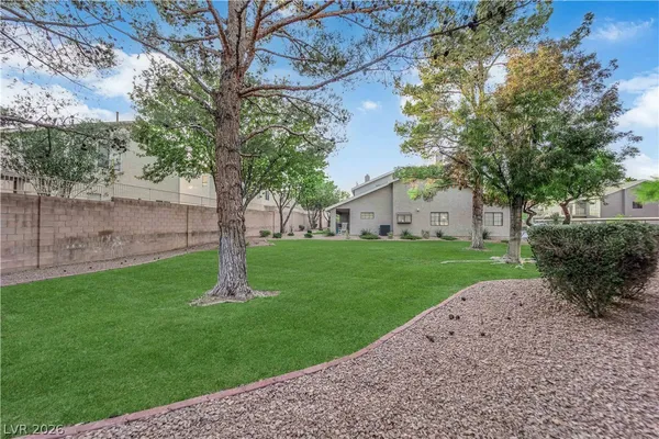 $279,999 | 2832 Blue Bonnet Drive, Unit 2, Henderson, NV 89074