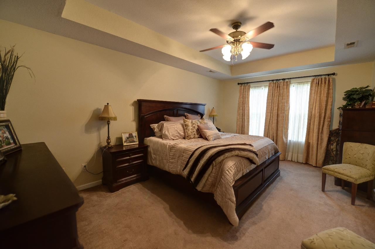 807 Sneed Road Evensville, TN 37332 - Photo 10 of 39 10-807 Sneed Master Bed 1