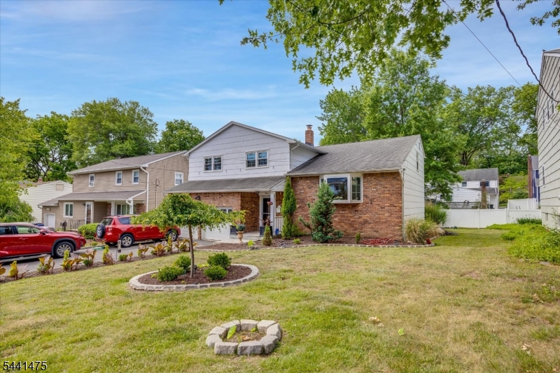 20 Haller Road West Orange, NJ 07052 - Photo 2 of 28