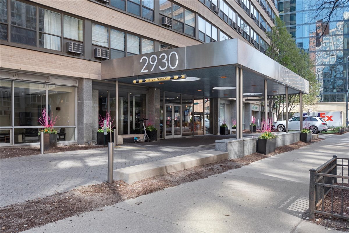 2930 North Sheridan Road, Unit 1704 Chicago, IL 60657 - Photo 23 of 23