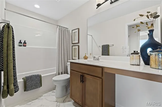 $537,348 | 38 River Wind Drive, St. Charles, MO 63301