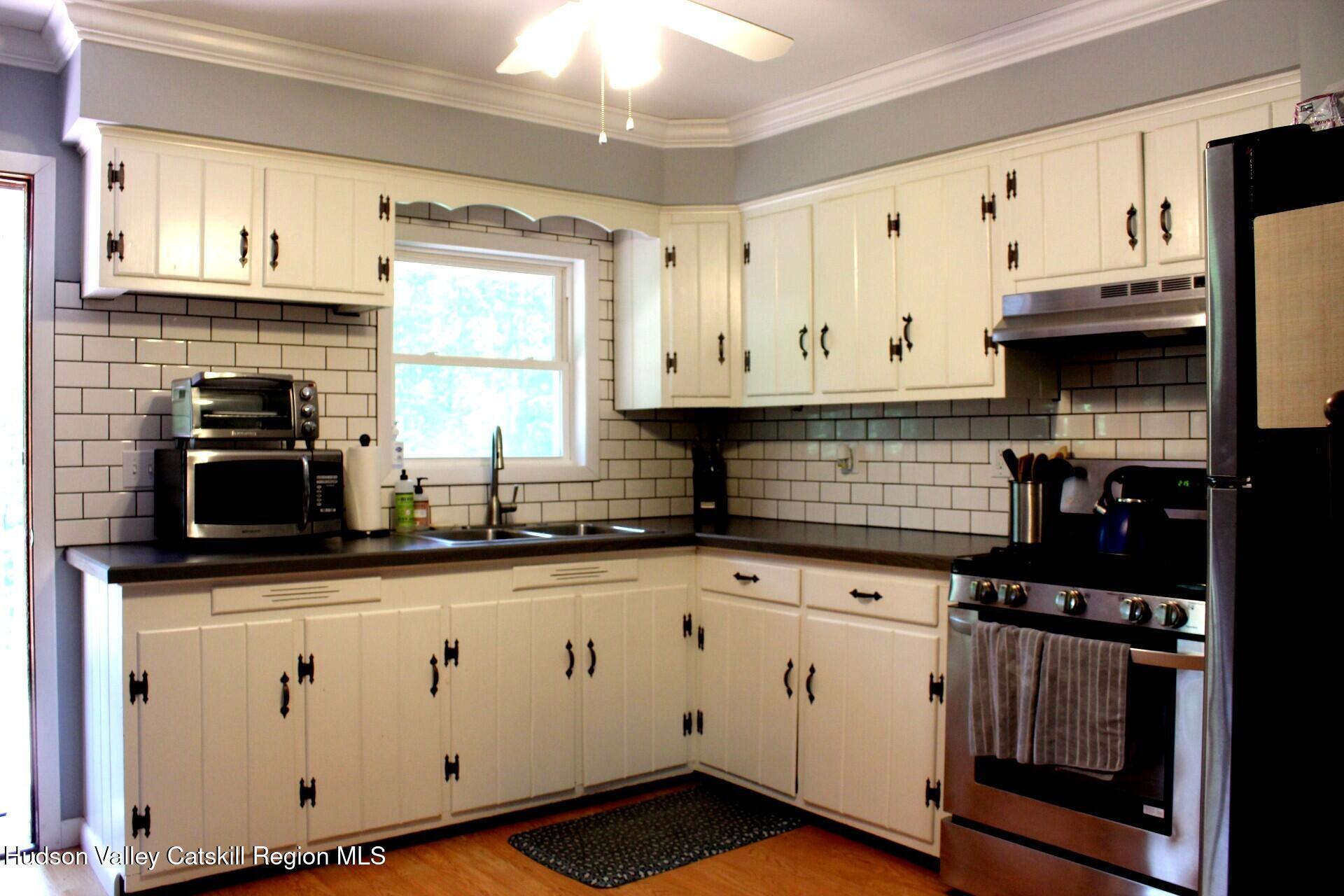 116 Reme Road Prattsville, NY 12468 - Photo 8 of 19 angulo 4