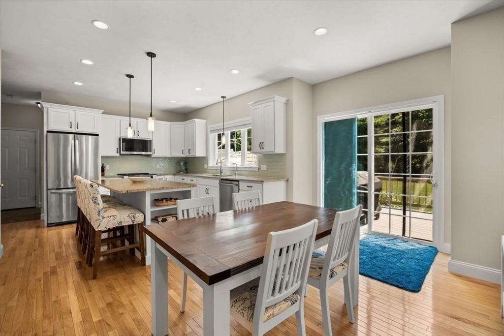 16 Summit Circle Wrentham, MA 02093 - Photo 10 of 42
