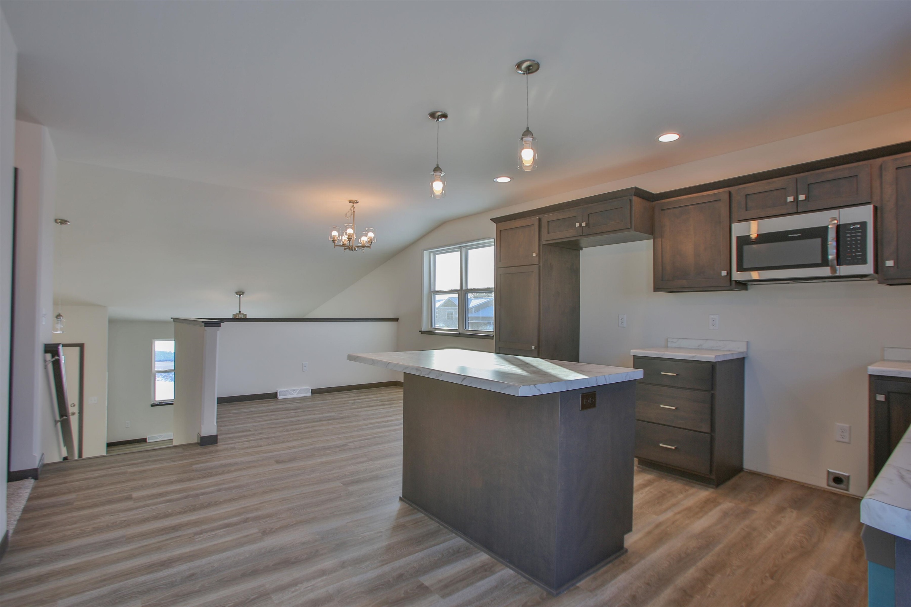 5596 Forest Creek Road, Unit FO24 Stevens Point, WI 54482 - Photo 7 of 21