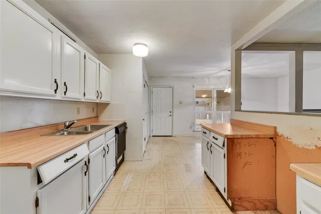 $199,900 | 5104 Aztec Drive, The Colony, TX 75056