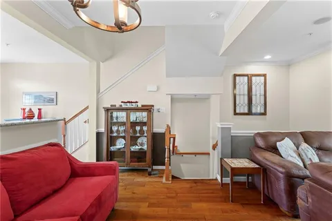 $330,000 | 359 Wealdstone Road, Cranberry Township, PA 16066