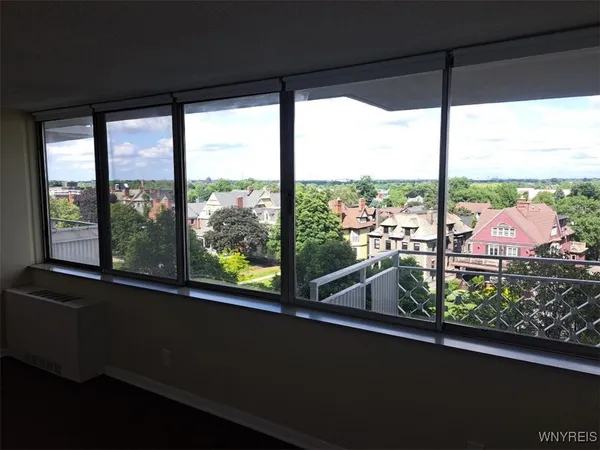 $214,900 | 1088 Delaware Avenue, Unit 6C, Buffalo, NY 14209