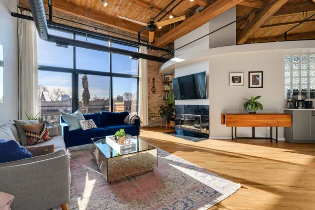 $599,000 | 2210 West Wabansia Avenue, Unit 408, Chicago, IL 60647