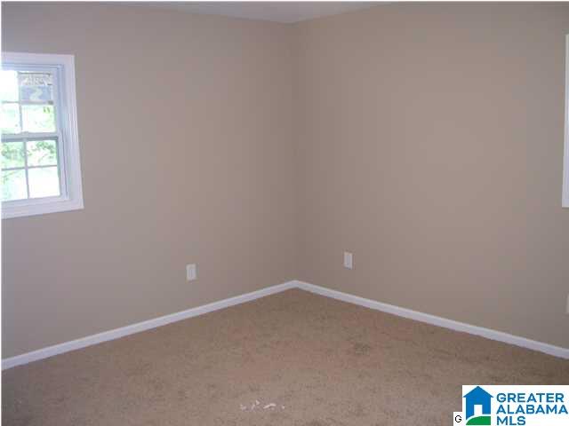 1220 Arklow Road Weaver, AL 36277 - Photo 10 of 15