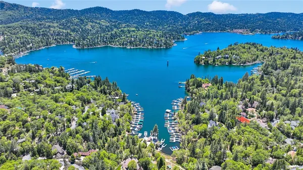 $425,000 | 26697 Lake Forest Drive, Twin Peaks, CA 92391