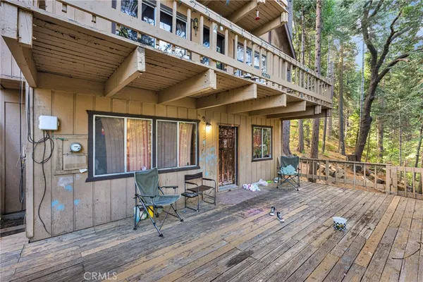 $425,000 | 26697 Lake Forest Drive, Twin Peaks, CA 92391