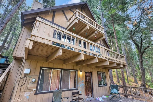 $425,000 | 26697 Lake Forest Drive, Twin Peaks, CA 92391