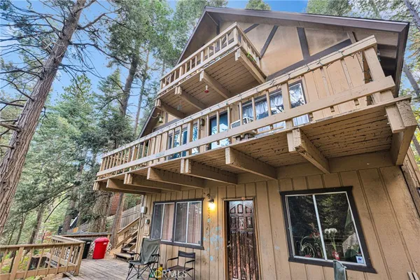 $425,000 | 26697 Lake Forest Drive, Twin Peaks, CA 92391