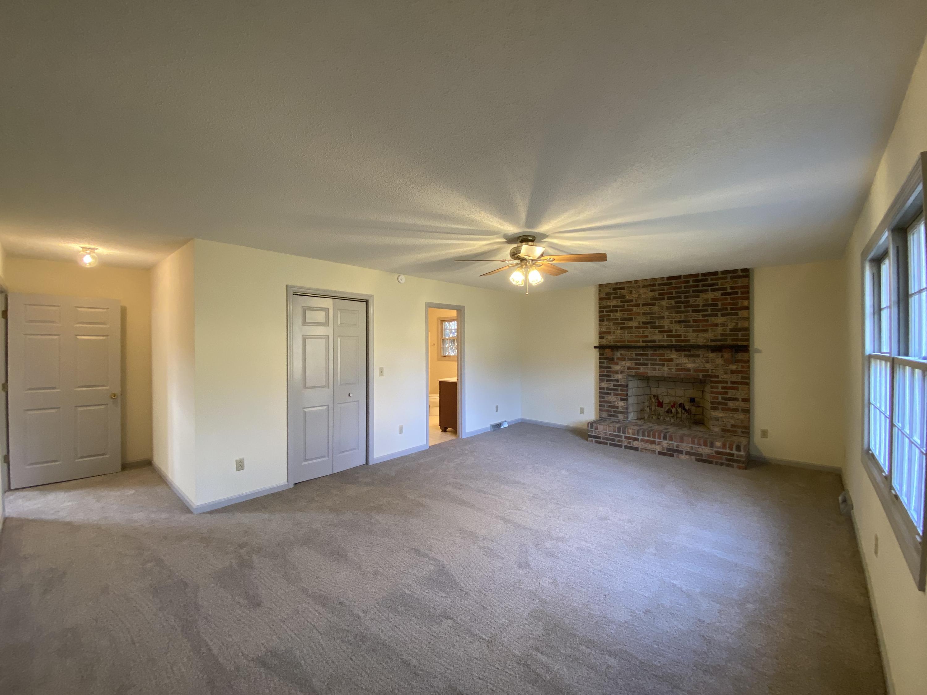 471 Boones Station Road Gray, TN 37615 - Photo 21 of 36 14 - Master Bedroom