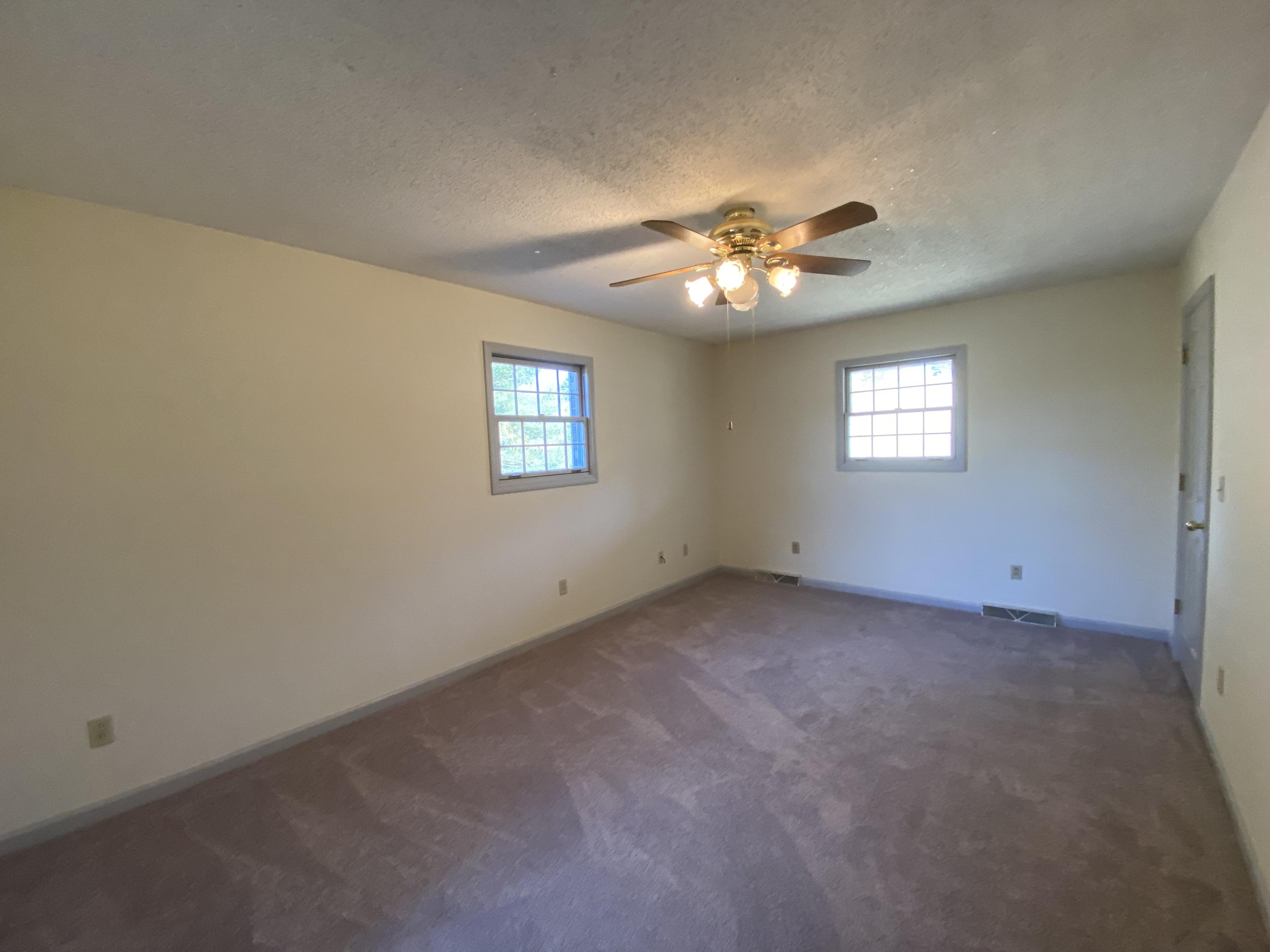 471 Boones Station Road Gray, TN 37615 - Photo 26 of 36 15A - Upstairs Master