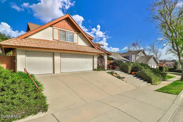 a view of yard with porch