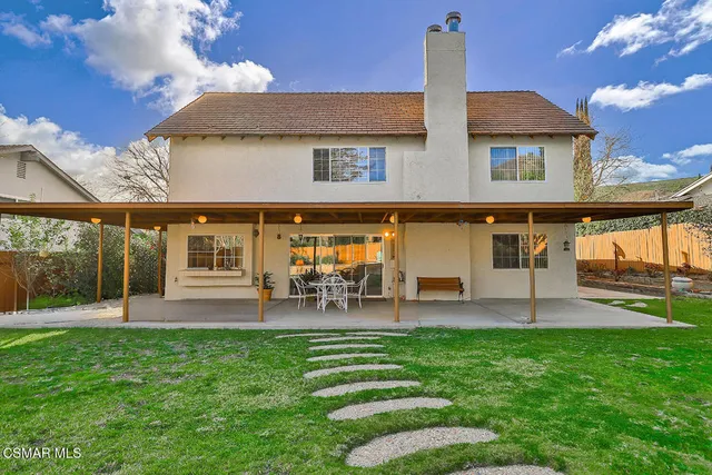 $1,695,000 | 5260 Edgeware Drive, Calabasas, CA 91301