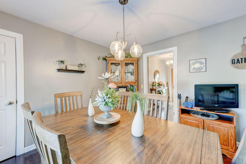 105 Edgewood Circle Fort Oglethorpe, GA 30742 - Photo 11 of 33 105Edgewood-20