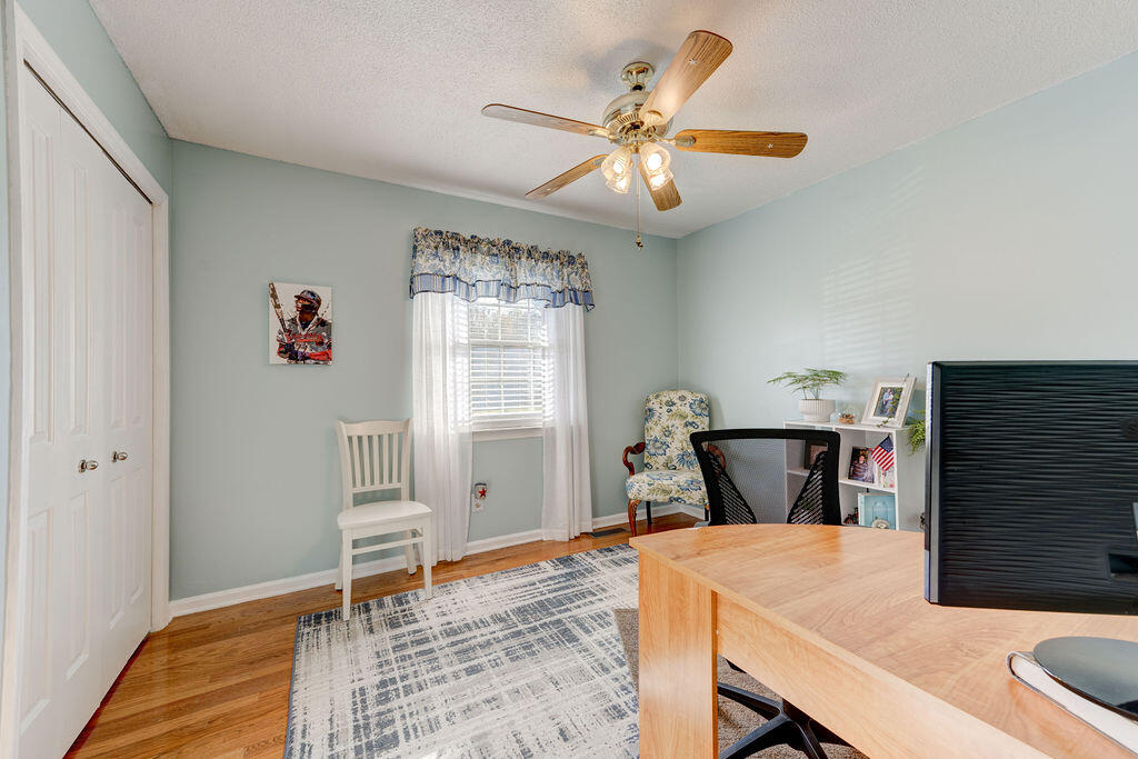 105 Edgewood Circle Fort Oglethorpe, GA 30742 - Photo 16 of 33 105Edgewood-25