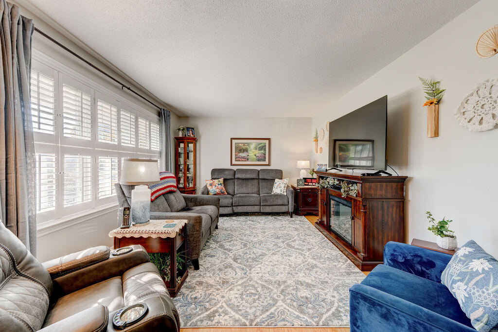 105 Edgewood Circle Fort Oglethorpe, GA 30742 - Photo 5 of 33 105Edgewood-14