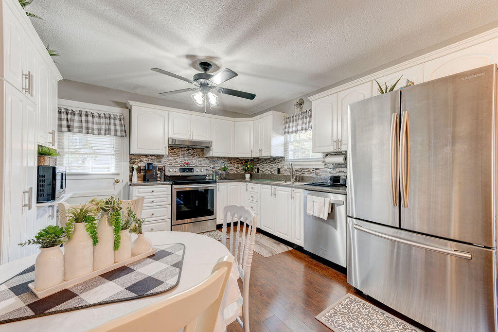 105 Edgewood Circle Fort Oglethorpe, GA 30742 - Photo 7 of 33 105Edgewood-33