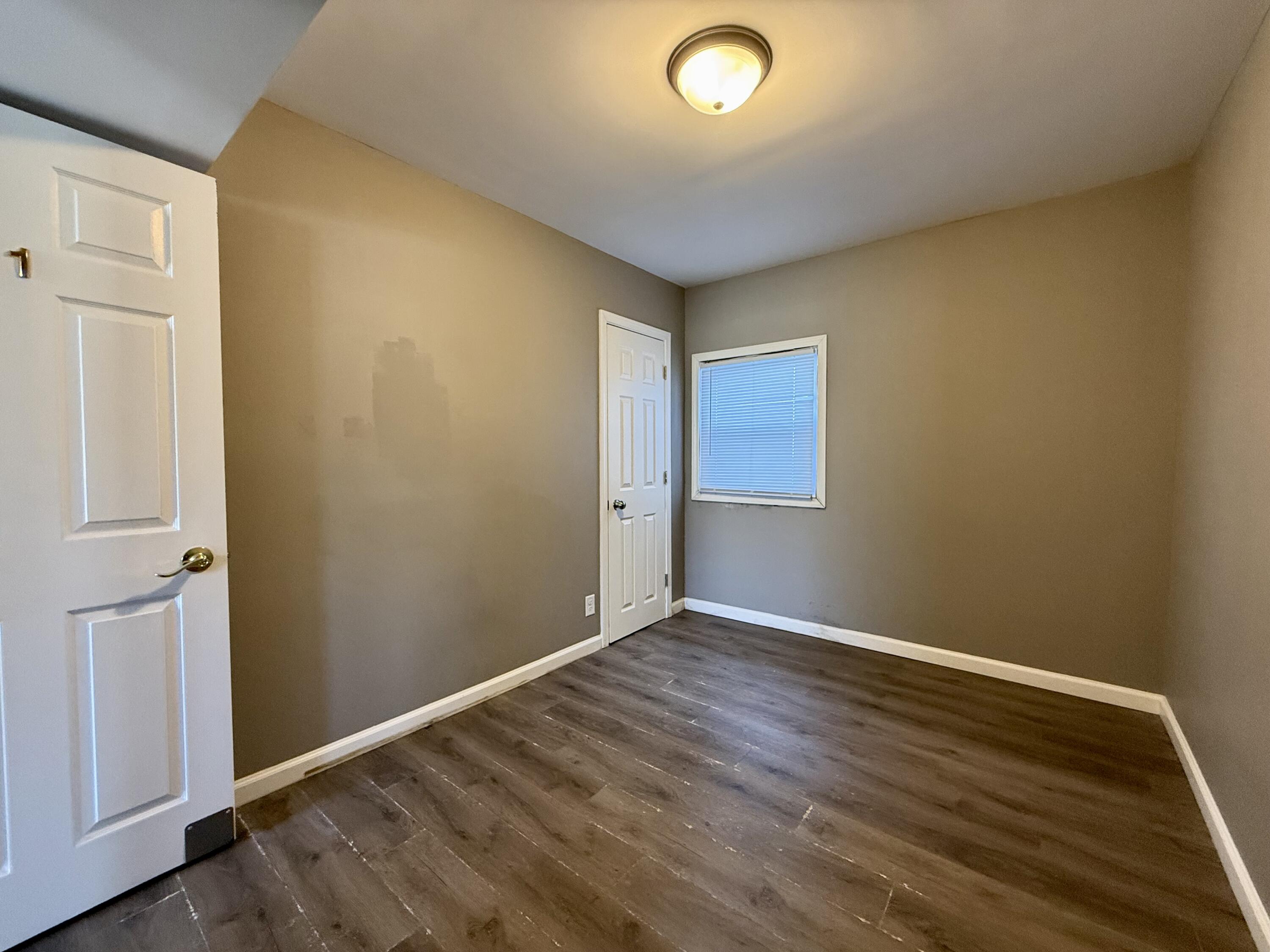 4889 North 24th Street Milwaukee, WI 53209 - Photo 12 of 23 IMG_1562