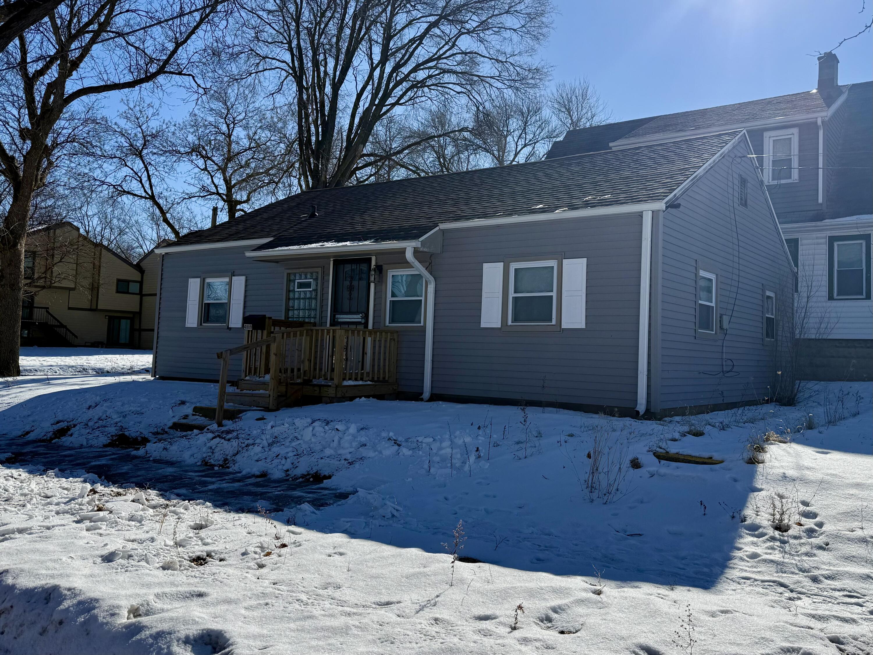 4889 North 24th Street Milwaukee, WI 53209 - Photo 17 of 23 IMG_1579