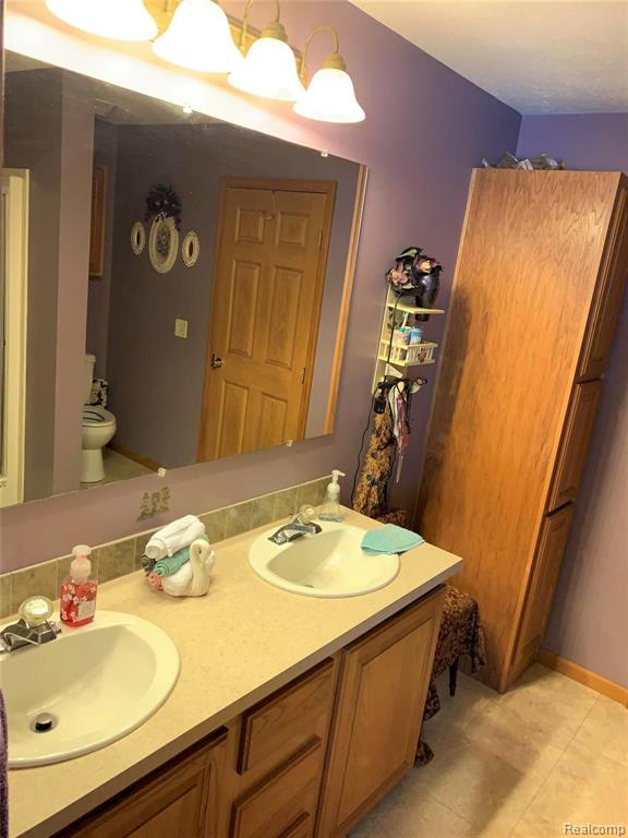 2401 West Snover Road Mayville, MI 48744 - Photo 14 of 48 Gallery Image 14