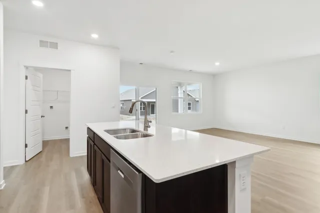 $424,990 | 820 Mesa Lane, Pingree Grove, IL 60140