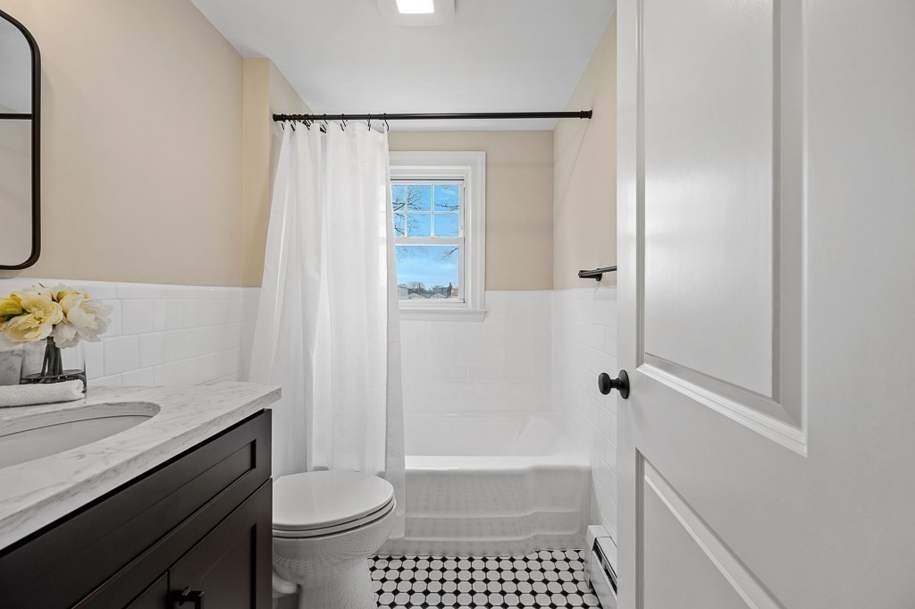 89 William Street Worcester, MA 01609 - Photo 11 of 40