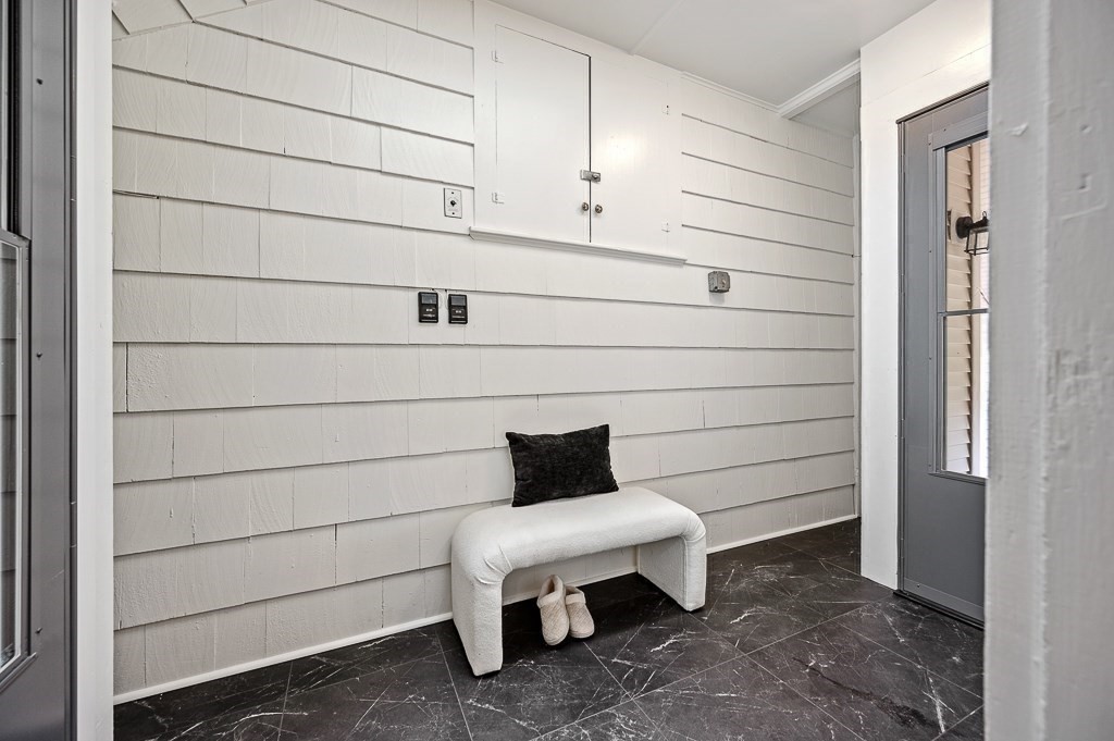 89 William Street Worcester, MA 01609 - Photo 28 of 40