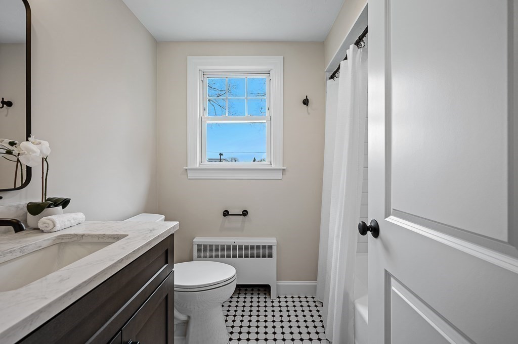 89 William Street Worcester, MA 01609 - Photo 32 of 40