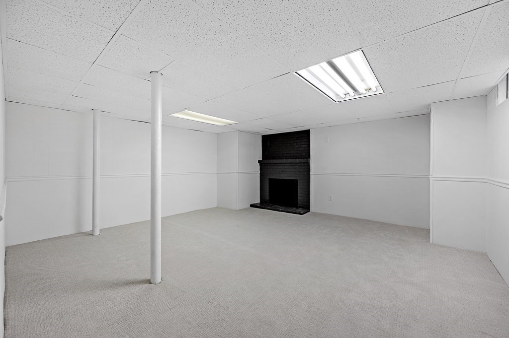 89 William Street Worcester, MA 01609 - Photo 40 of 40