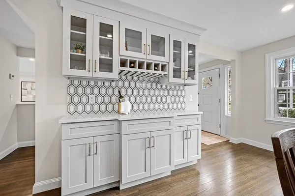 $749,900 | 89 William Street, Worcester, MA 01609