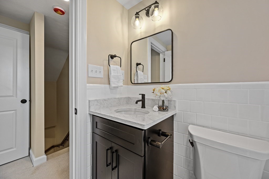 89 William Street Worcester, MA 01609 - Photo 9 of 40