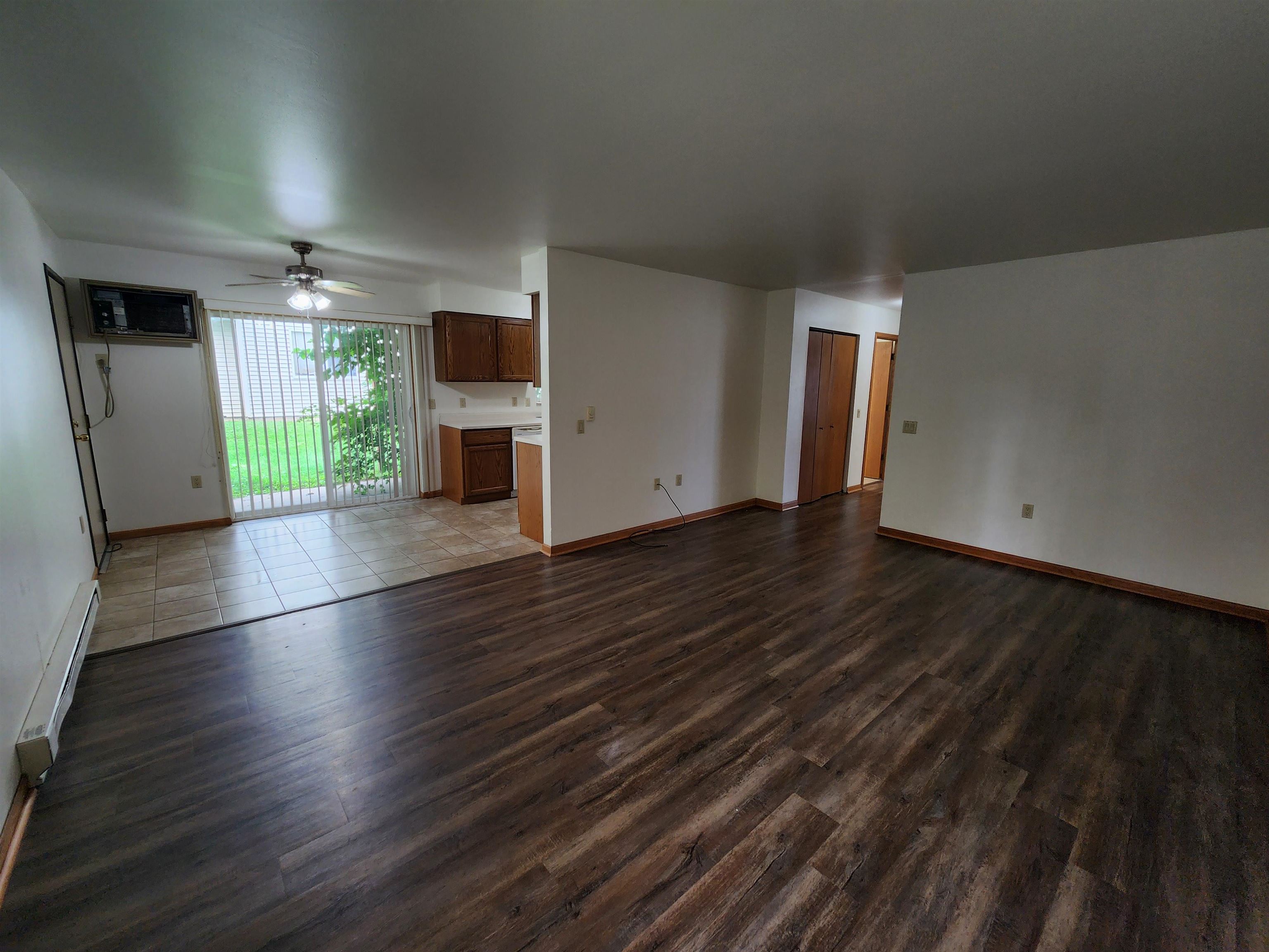 934 Jana Lane Madison, WI 53704 - Photo 4 of 29