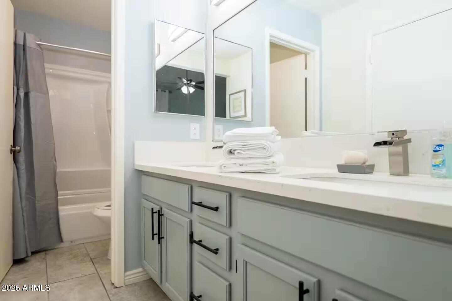 1721 East Fremont Road Phoenix, AZ 85042 - Photo 14 of 40 IMG_7466 2