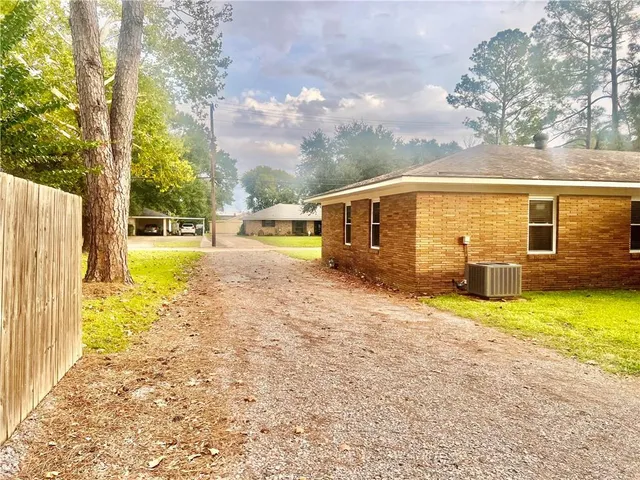 $220,000 | 6412 Bouef Trace, Alexandria, LA 71301