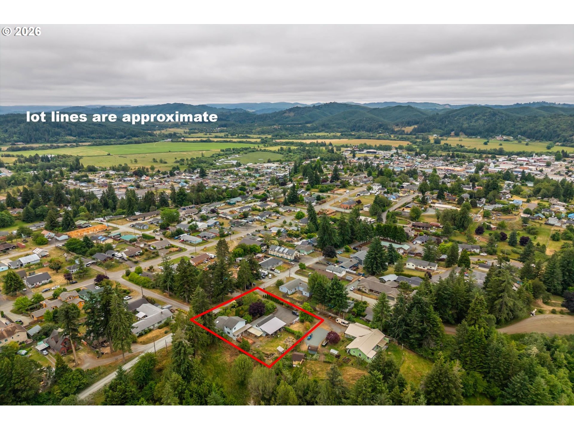 1819 Spruce Street Myrtle Point, OR 97458 - Photo 2 of 40